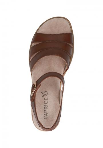 Босоножки на танкетке