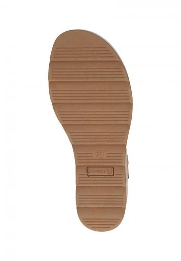 Босоножки на танкетке