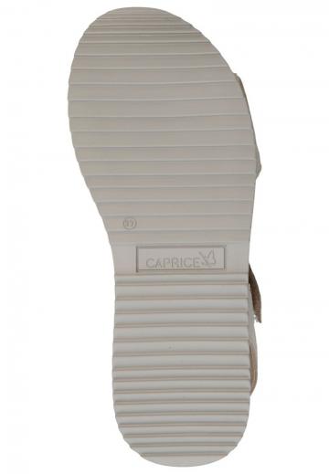 Босоножки на танкетке