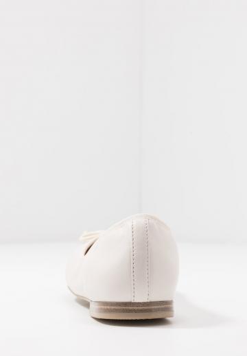 Спортивные балетки