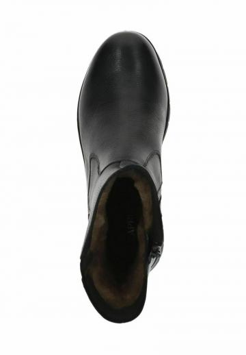 Зимние ботинки