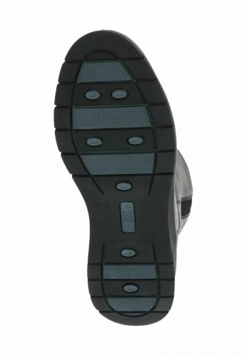 Зимние ботинки