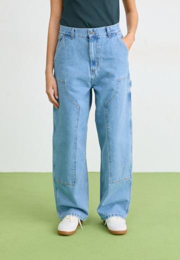 Свободные джинсы