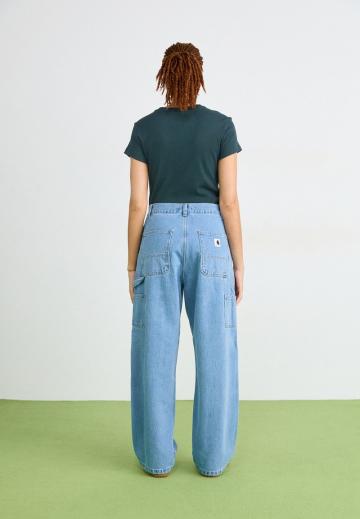 Свободные джинсы