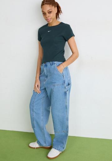 Свободные джинсы