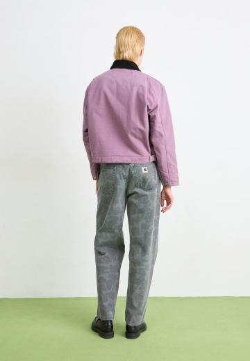 Свободные джинсы