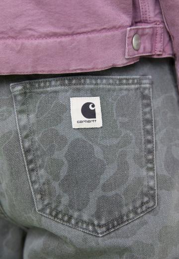 Свободные джинсы