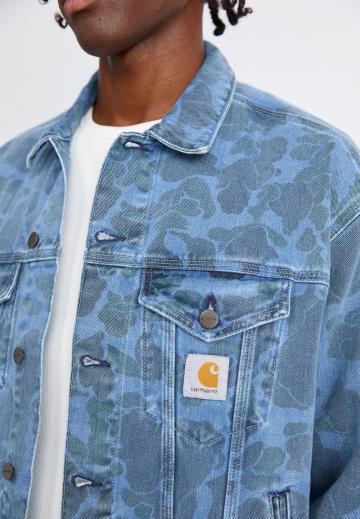 Джинсовая куртка