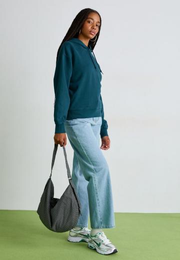 Пуловер с капюшоном