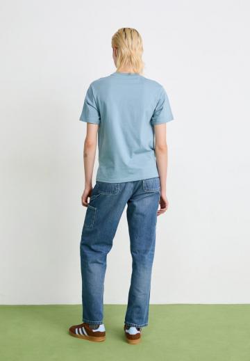 Свободные джинсы