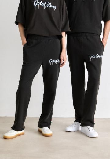 Спортивные штаны