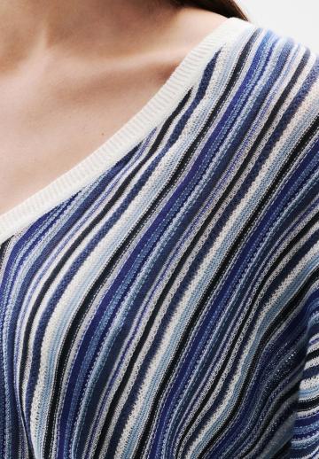 Пуловер с рукавом три четверти