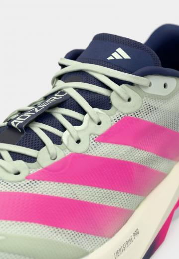 Беговые кроссовки