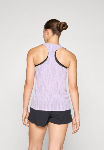 Спортивный топ