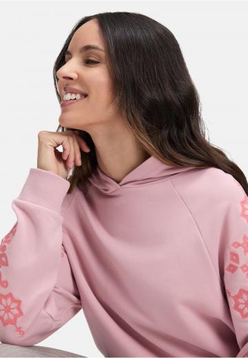 Пуловер с капюшоном