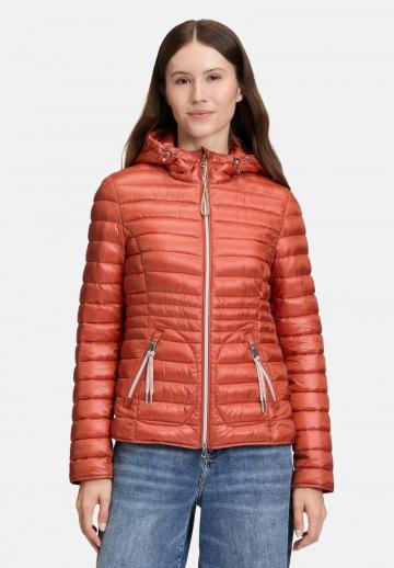 Зимняя куртка