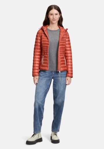 Зимняя куртка