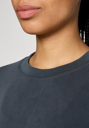 Спортивная толстовка