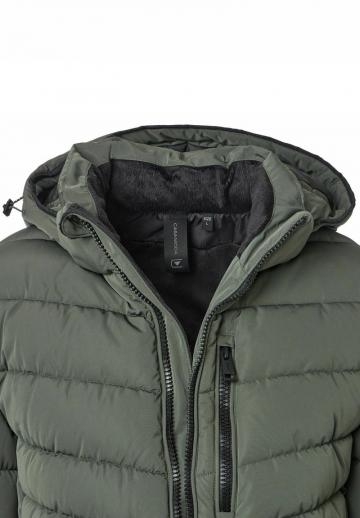 Зимняя куртка