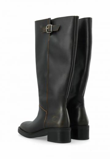 Широкие сапоги