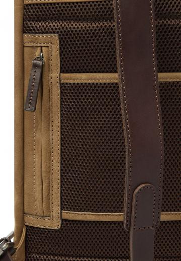 Кожаный рюкзак