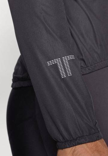 Спортивная куртка