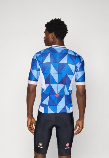 Спортивная форма