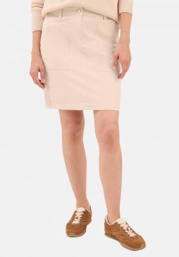 Юбка с накладными карманами