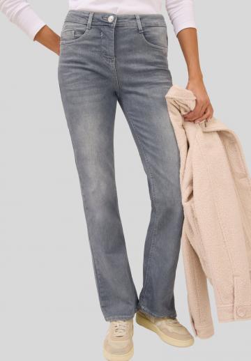 Клешеные брюки