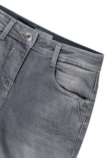 Клешеные брюки