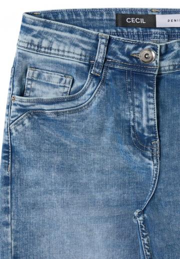 Клешеные брюки