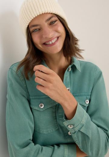 Джинсовая куртка