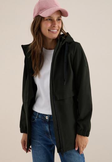 Короткое пальто