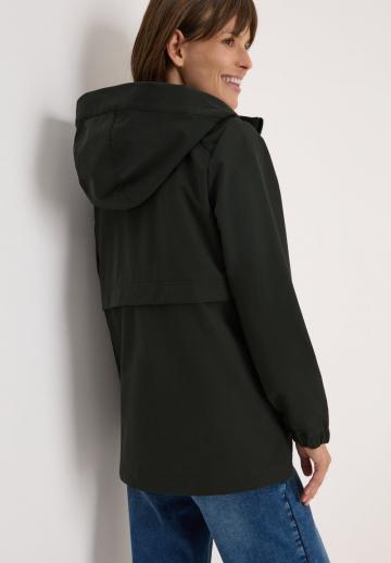 Короткое пальто