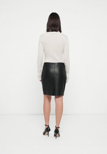 Кожаная юбка