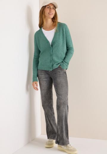 Вязаная кофта