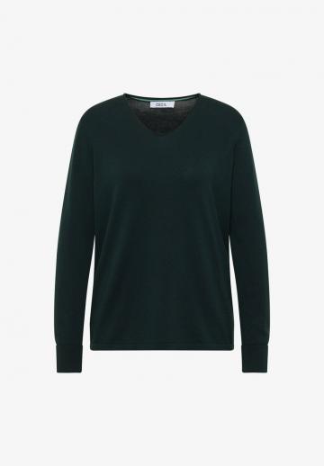 Пуловер с вырезом V