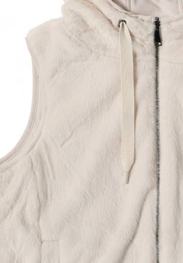 Пуховой жилет