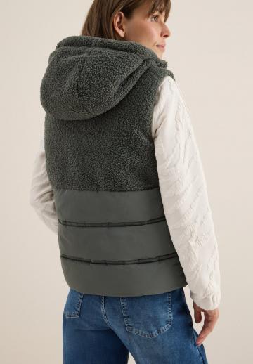 Флисовая куртка