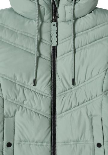 Зимняя куртка