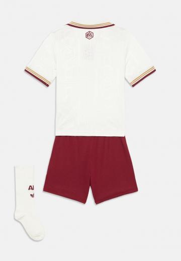 Спортивные шорты