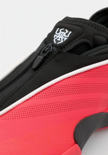 Баскетбольные кроссовки