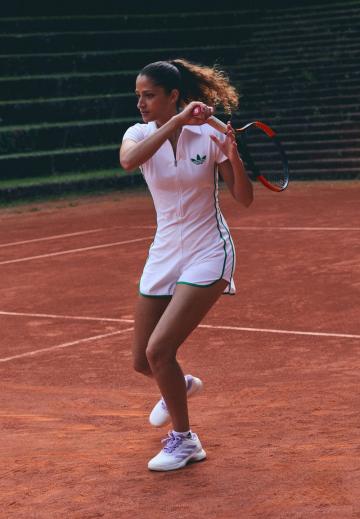 Теннисные кроссовки