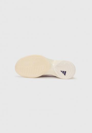 Теннисные кроссовки