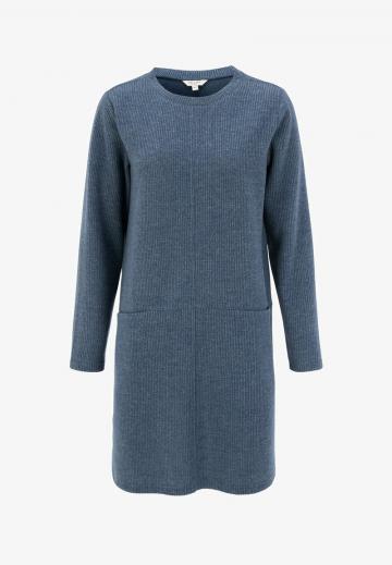 Длинный пуловер