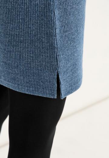 Длинный пуловер