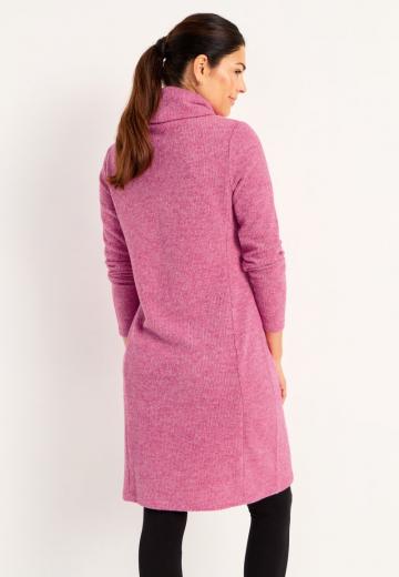 Вязаное платье