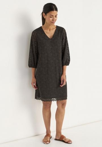 Короткое платье