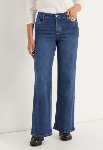 Клешеные джинсы