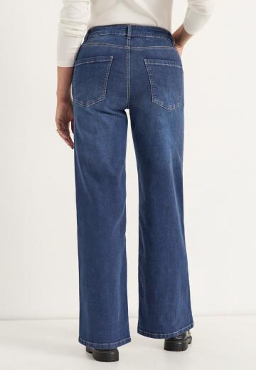Клешеные джинсы